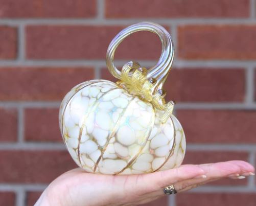 Pumpkin Medium Tilt Ivory