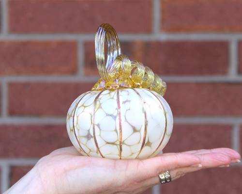 Pumpkin Small Ivory