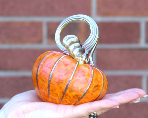 Pumpkin Small Tilt Sungold Yellow