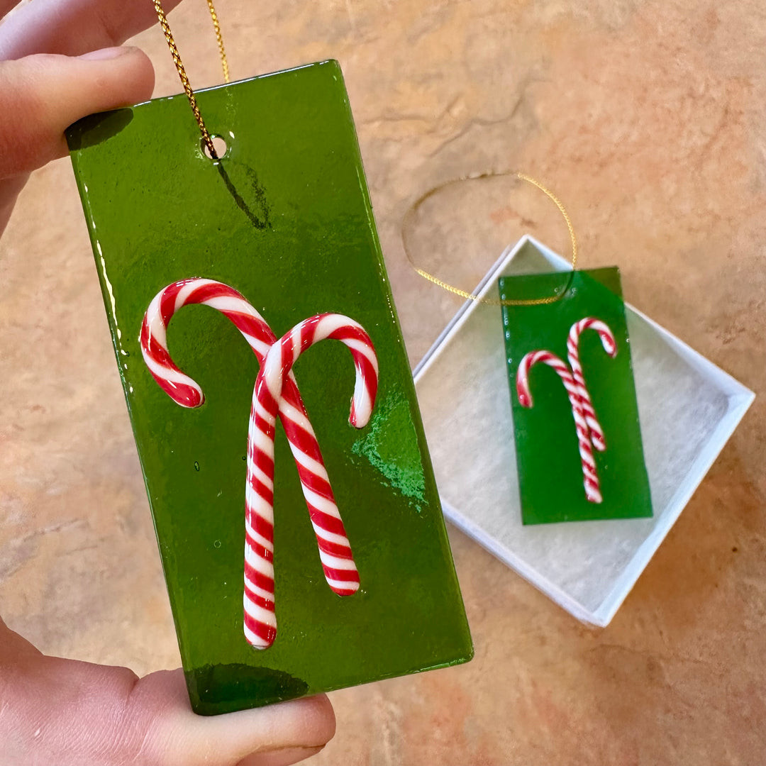 Ornament Candy Cane on Green