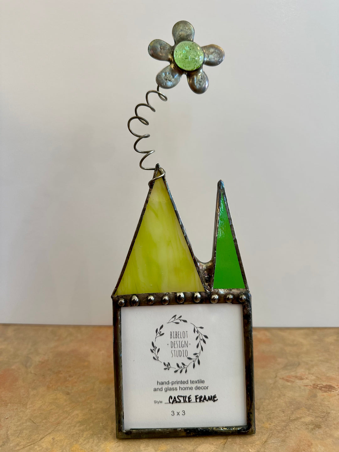 Flower Castle Frame Green
