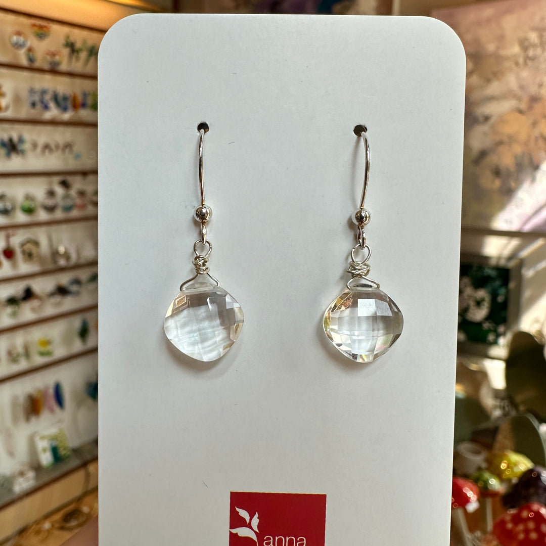 Simple Gem Earrings 1