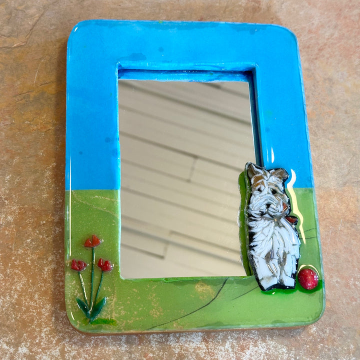 Mirror - Dog + Red Ball