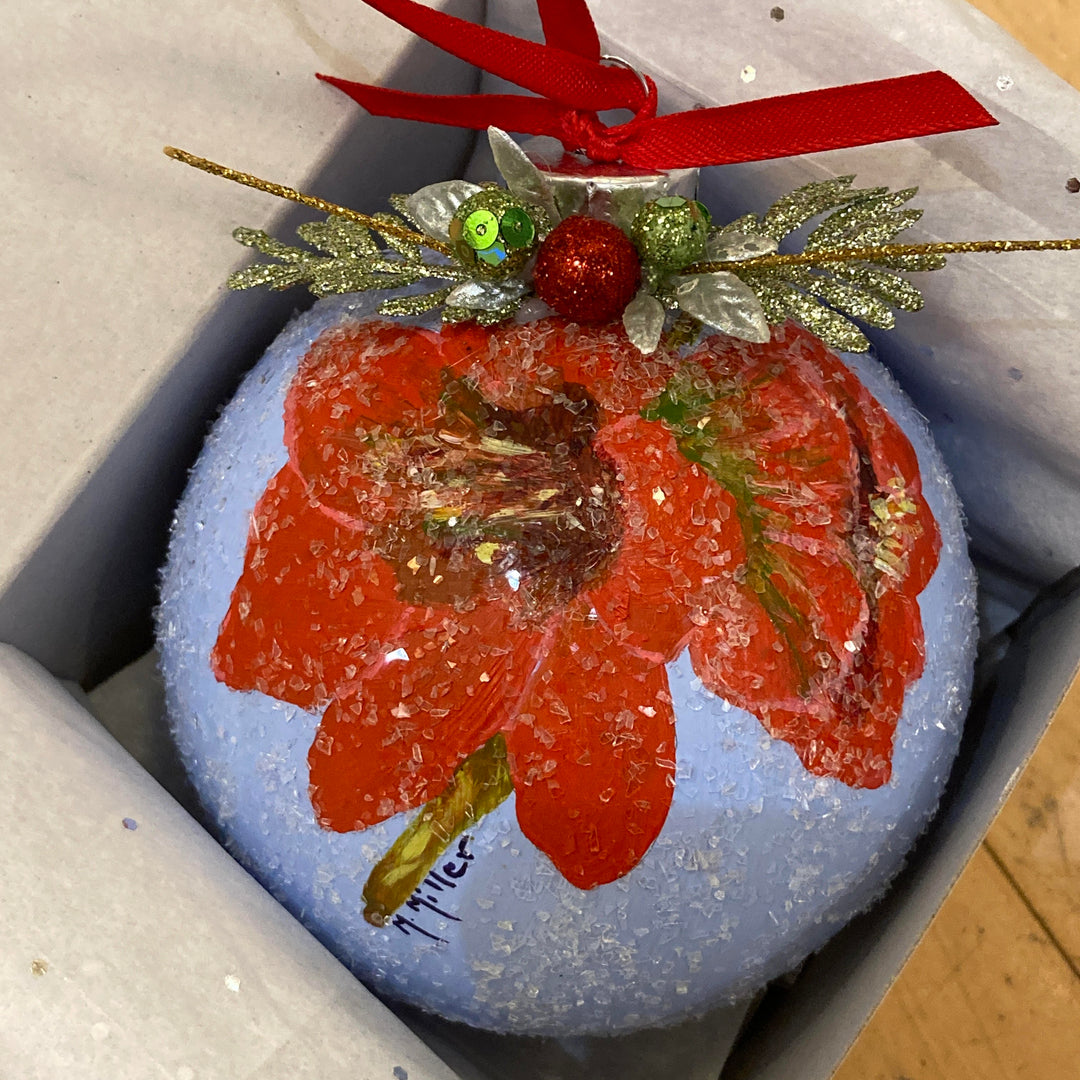 Frosted Globe Amaryllis 2