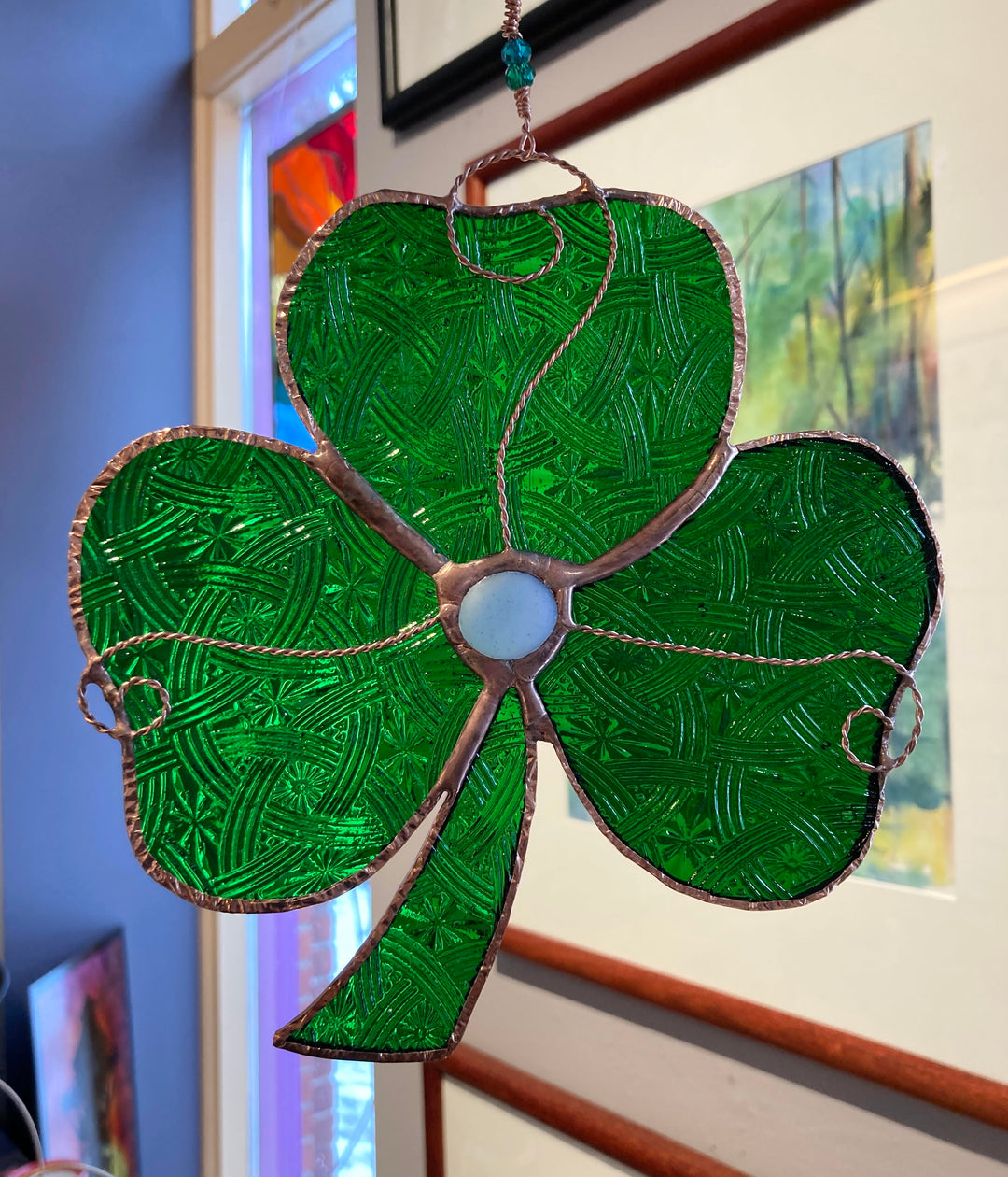 7" Shamrock With Texture and Spirals