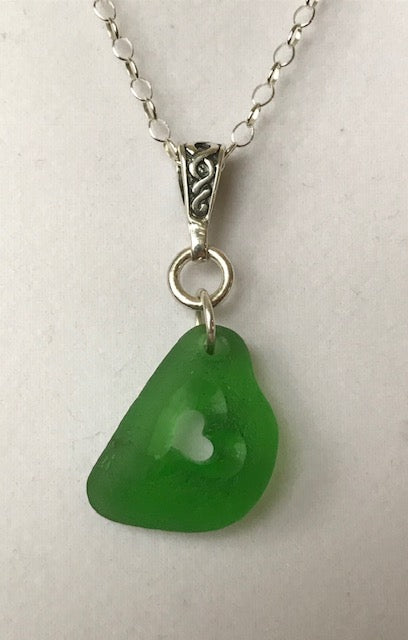 Kelly Green Floppy Heart Necklace