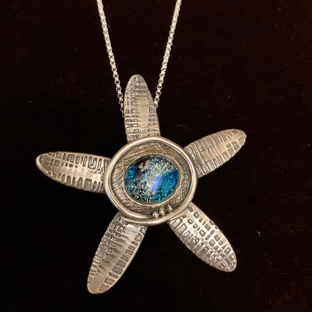Pendant Blue Star Flower