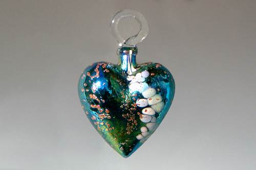 Heart Ornament Golden Line Green