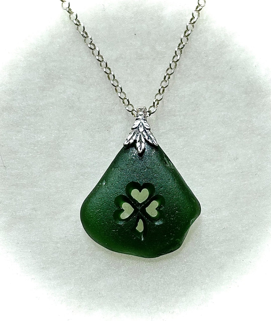 Shamrock Necklace Hunter Green