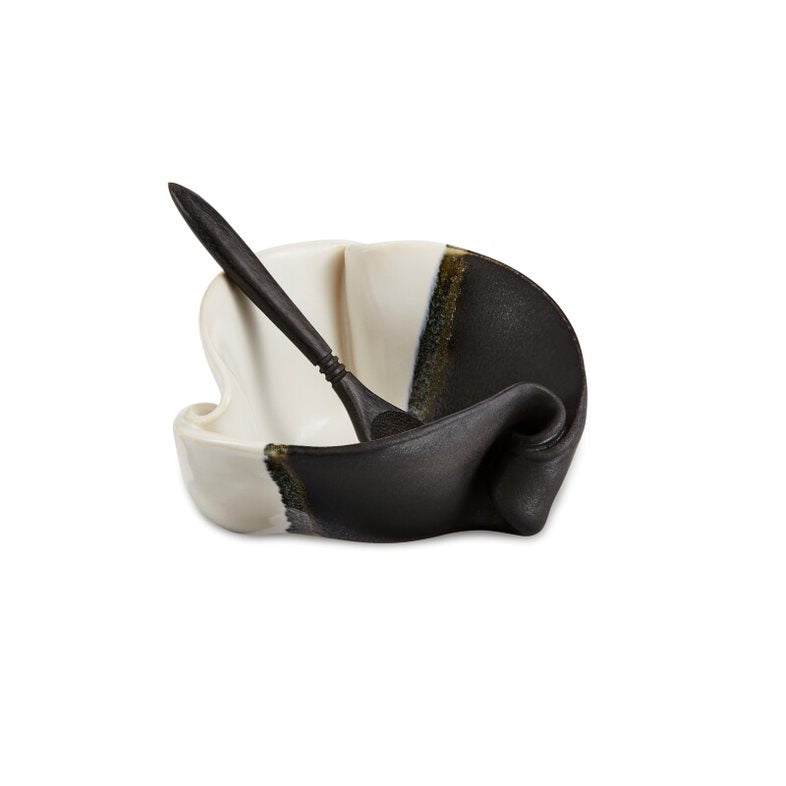 Mustard Pot Black & White