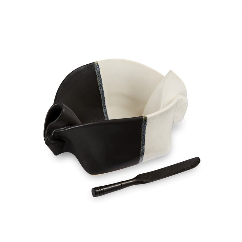 Pinch Pot Black & White