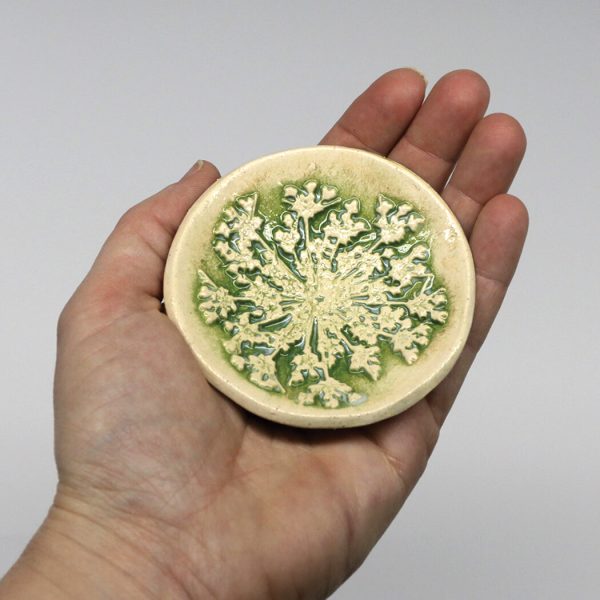 Pottery Dish Queen Anne's Lace Green