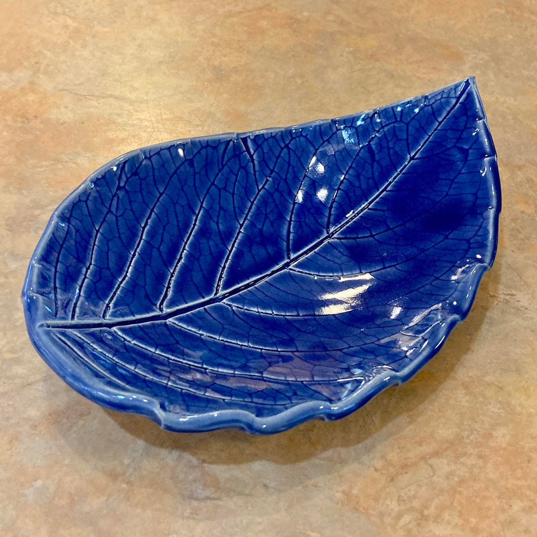 Hydrangea Leaf Dish Dark Blue