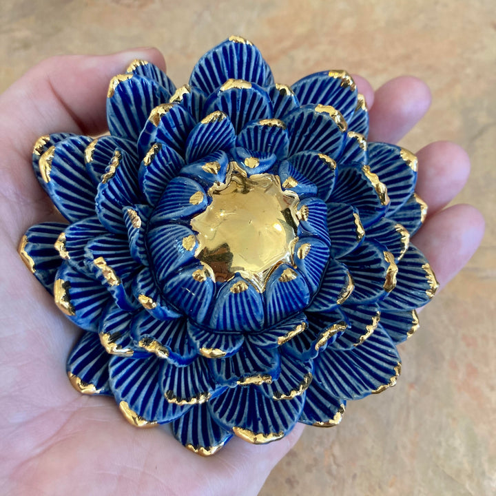 Cobalt Poli Flower 1