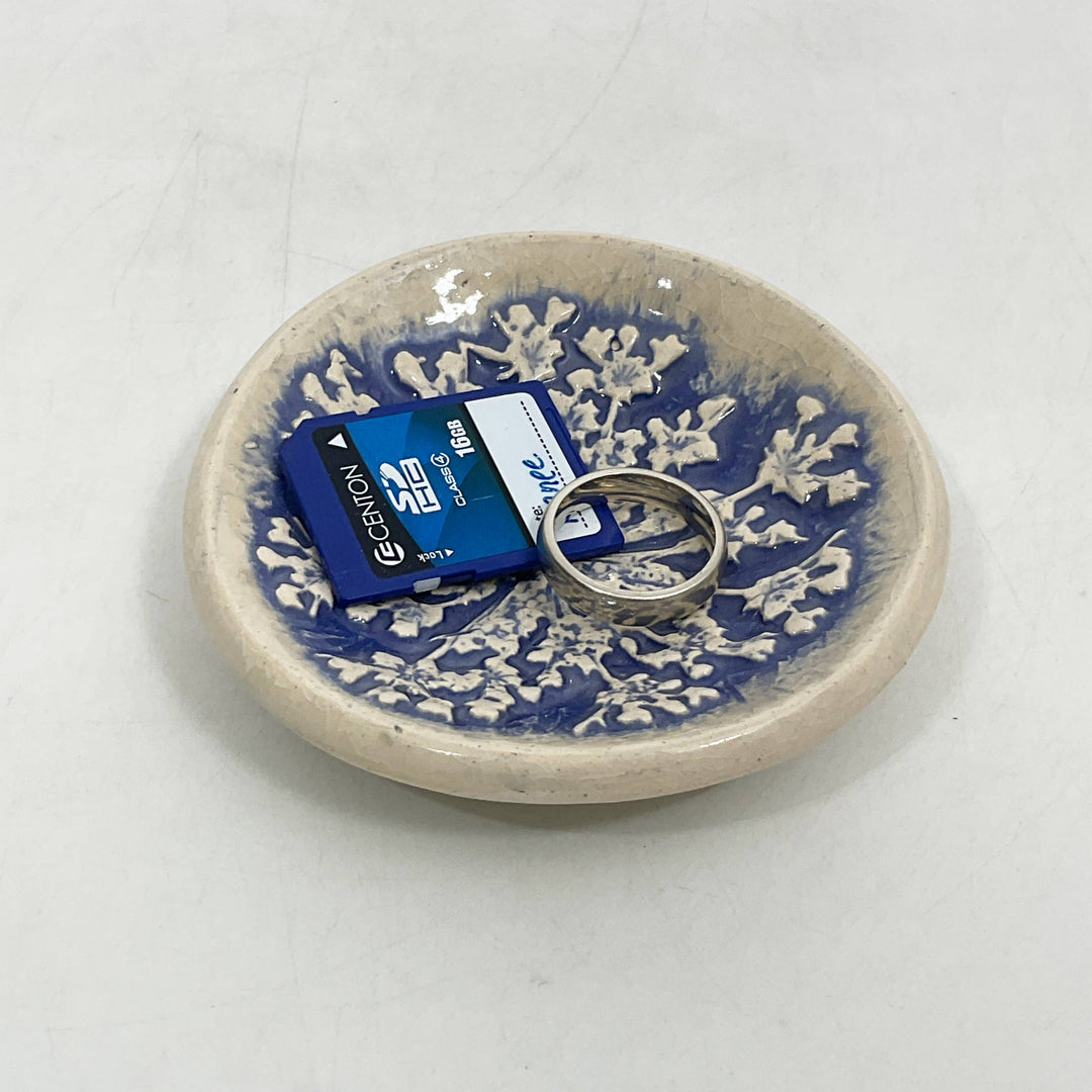 Pottery Dish Bowl - Queen Anne Snowflake