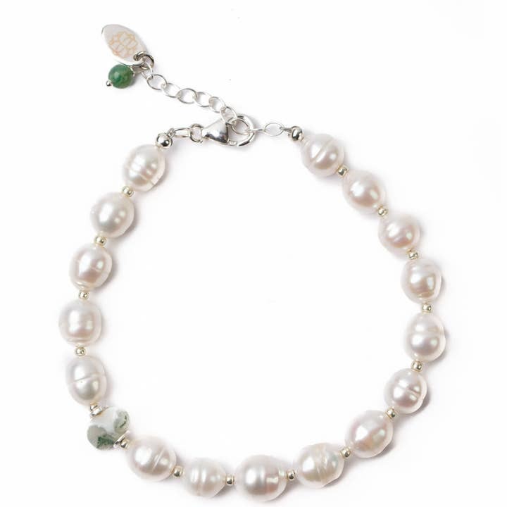 Spring Frost Pearl Bracelet