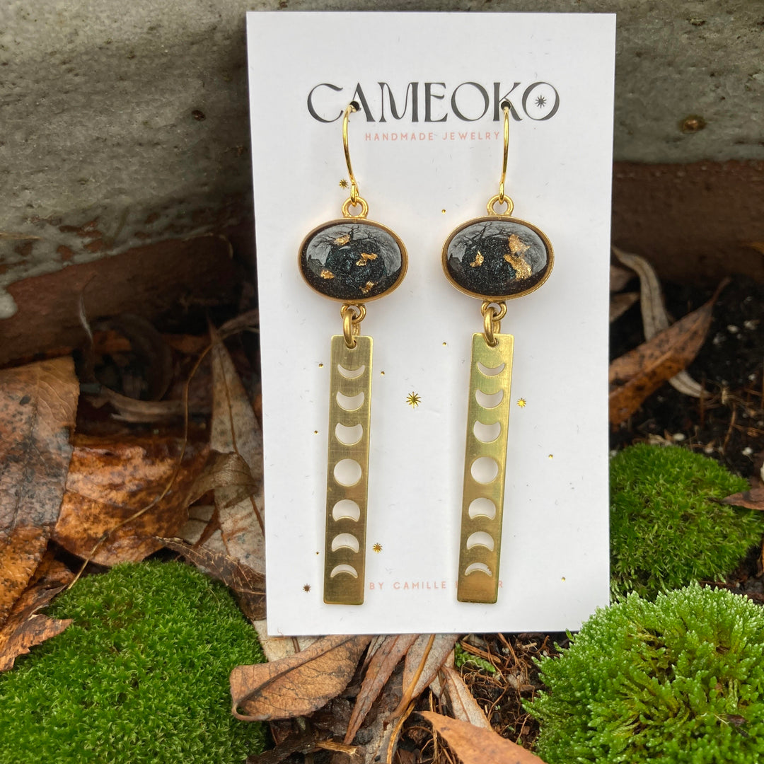 Moonphase Oval Earrings Pyrite + Gold