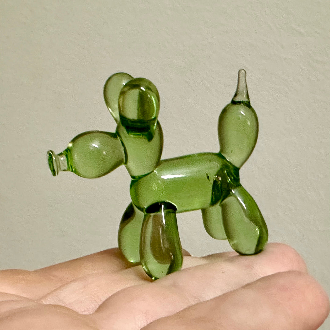 Green Balloon Dog