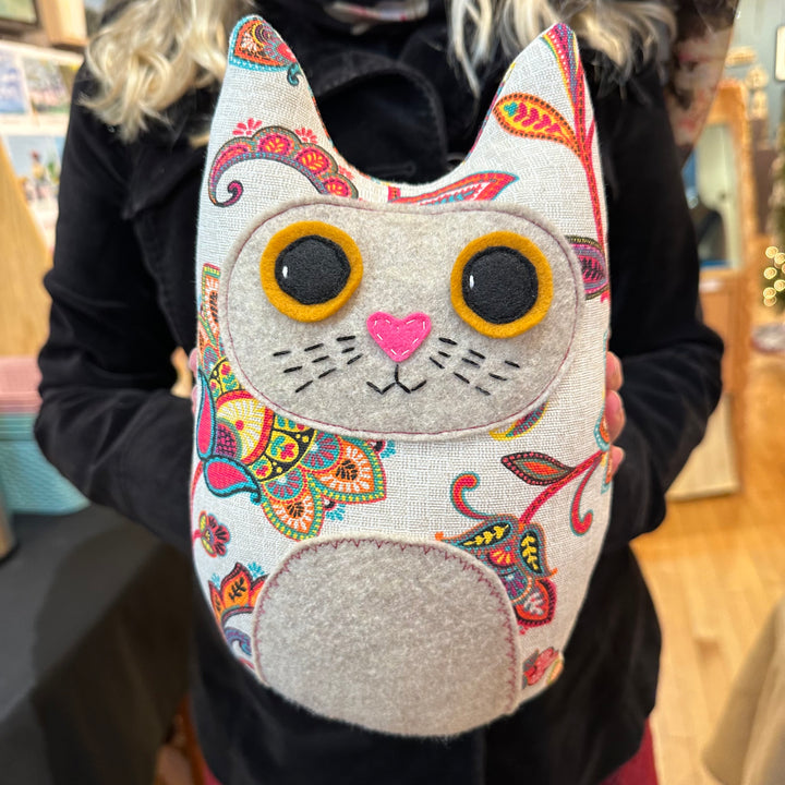 Plushie Cat Pink Swirls