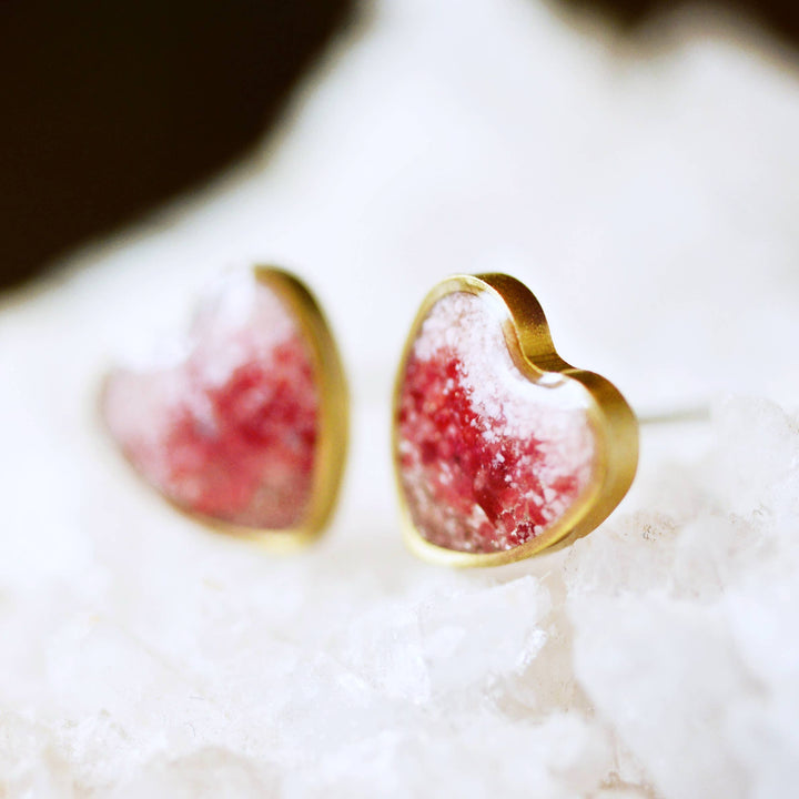 Gradient Stone Inlay Heart Shaped Stud Earrings