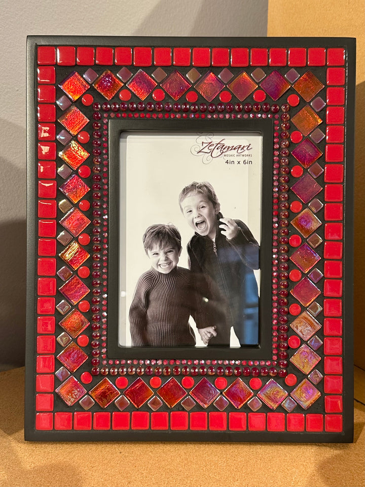 Picture Frame Small Red Diamond