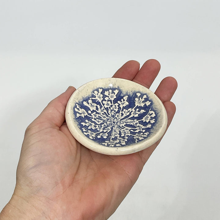 Pottery Dish Bowl - Queen Anne Snowflake