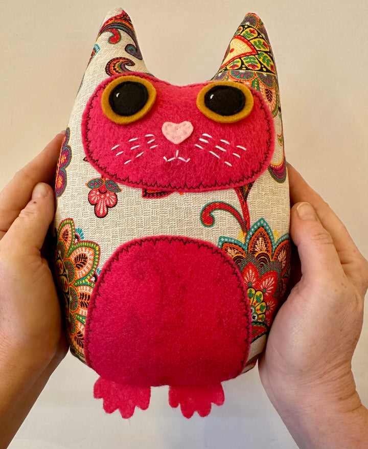 Plush Cat Retro Pink