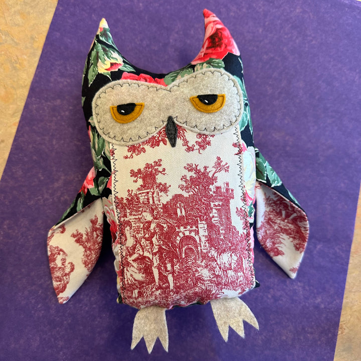 Plushie Owl Black Floral