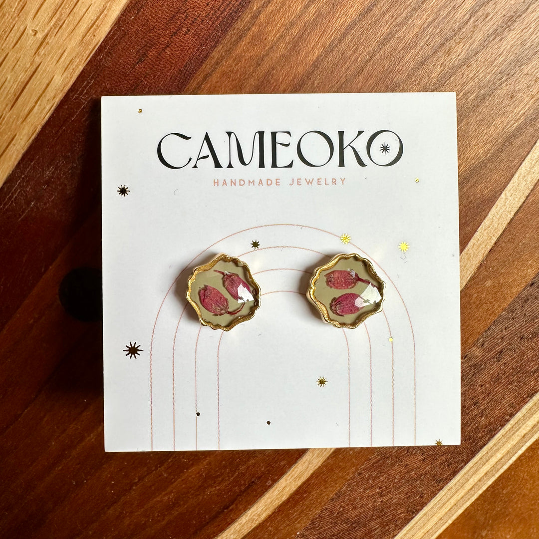 Vintage Style Real Flower Resin Earrings