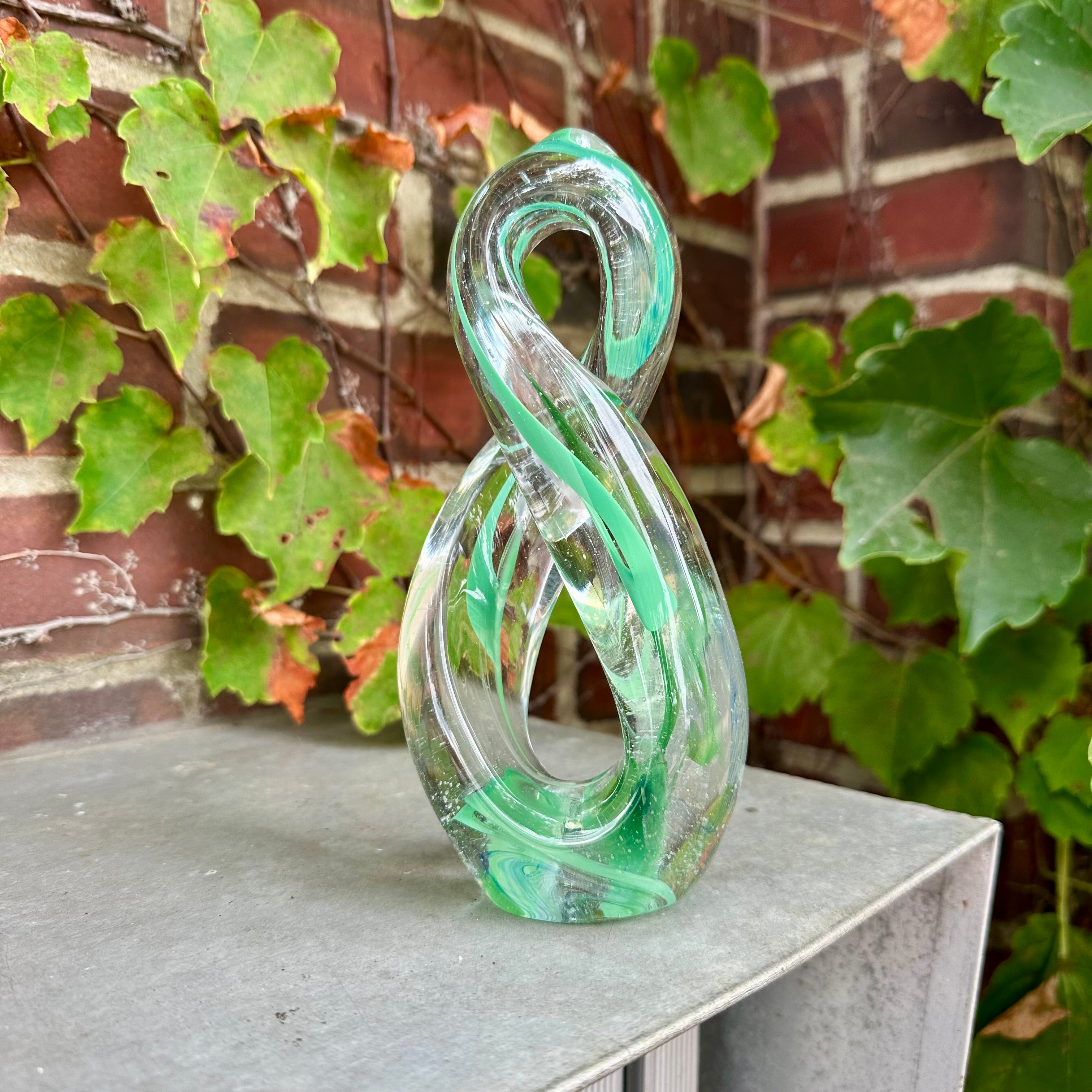 Infinity Loop Light Green – Glass Growers Gallery & Gifts
