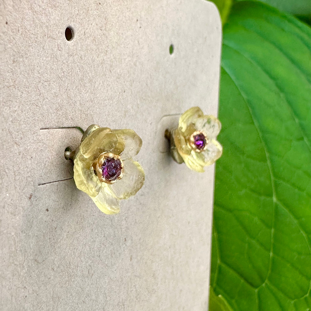 French Bouquet Stud Earrings - Yellow