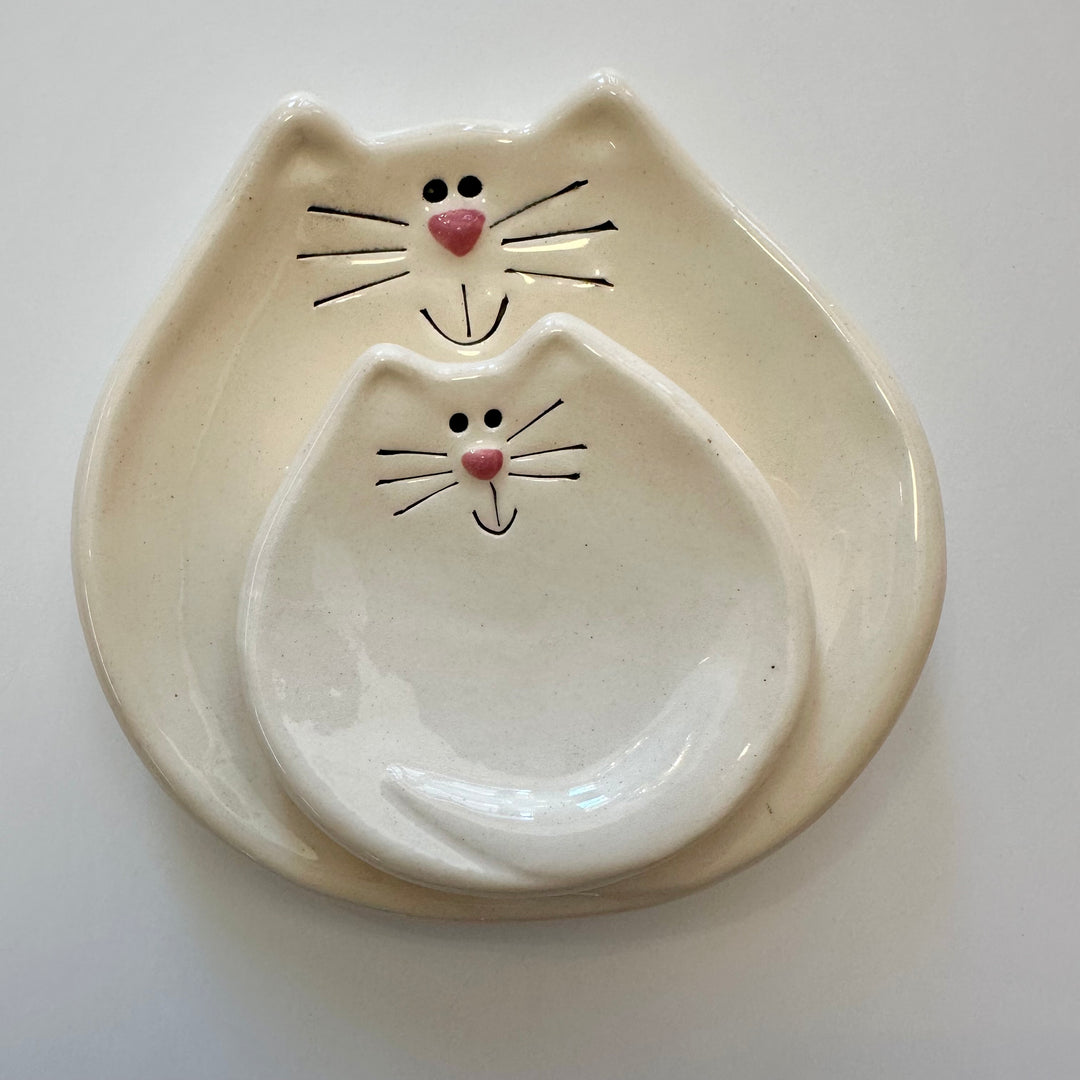 5" White Cat Dish