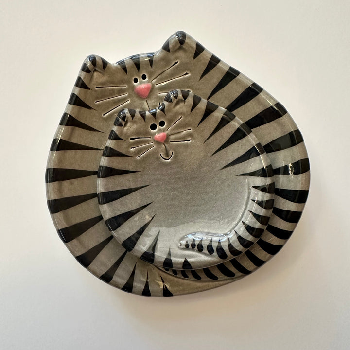 5" Gray Tiger Cat Dish