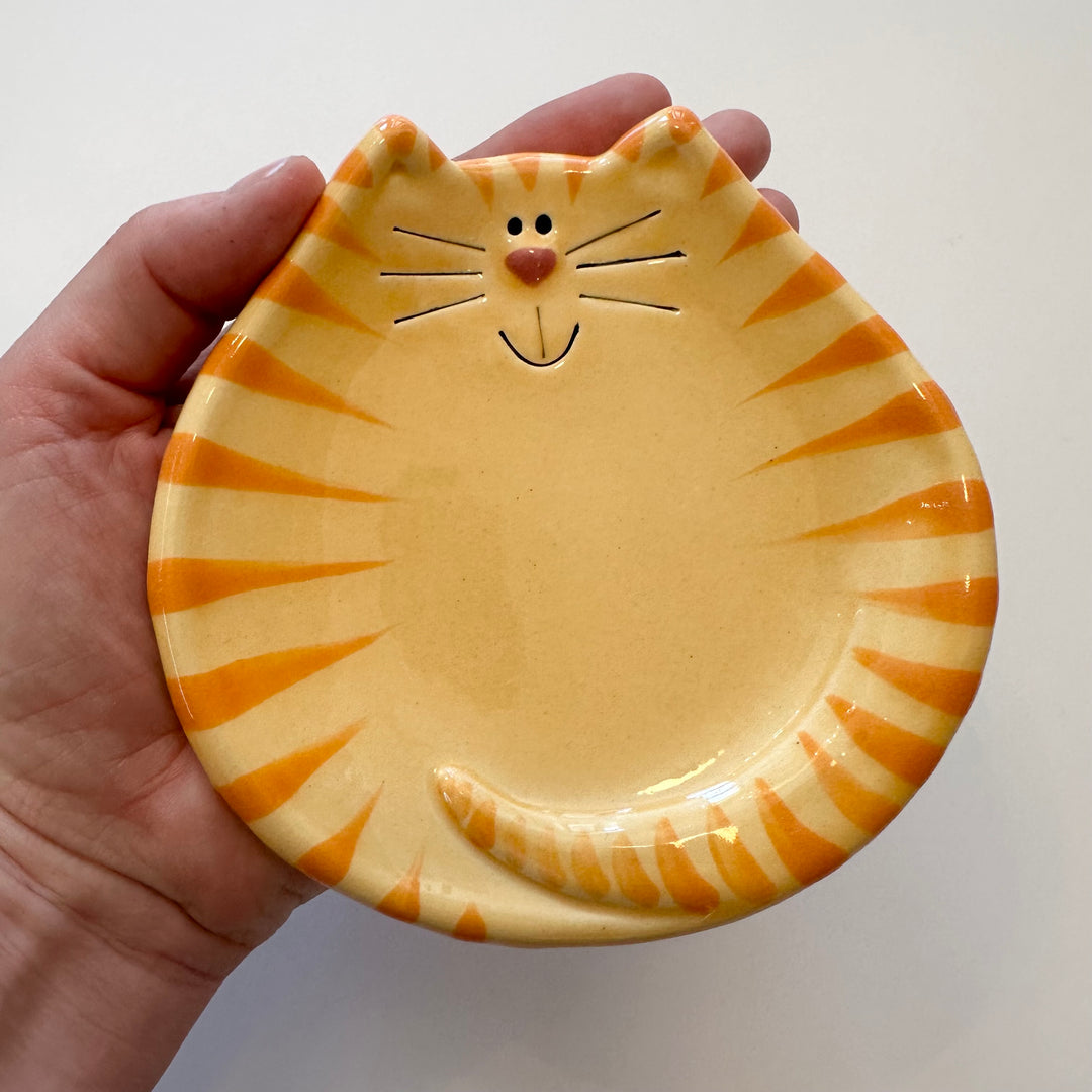 5" Yellow Tiger Cat Dish