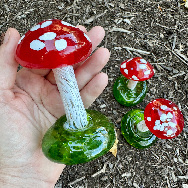 Glass Mushroom Small in Red