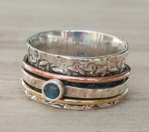 Anabele Meditation Ring Labradorite