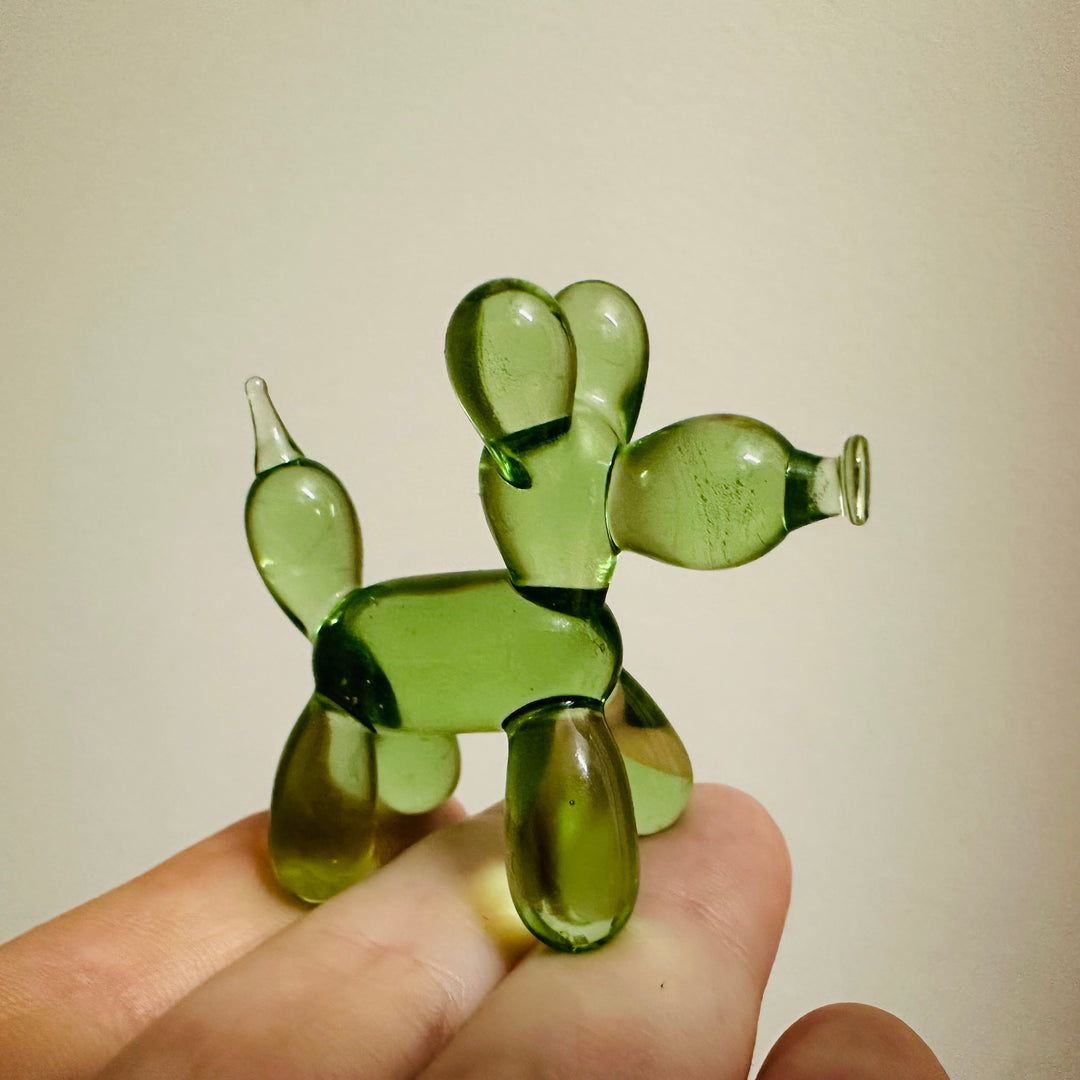 Green Balloon Dog
