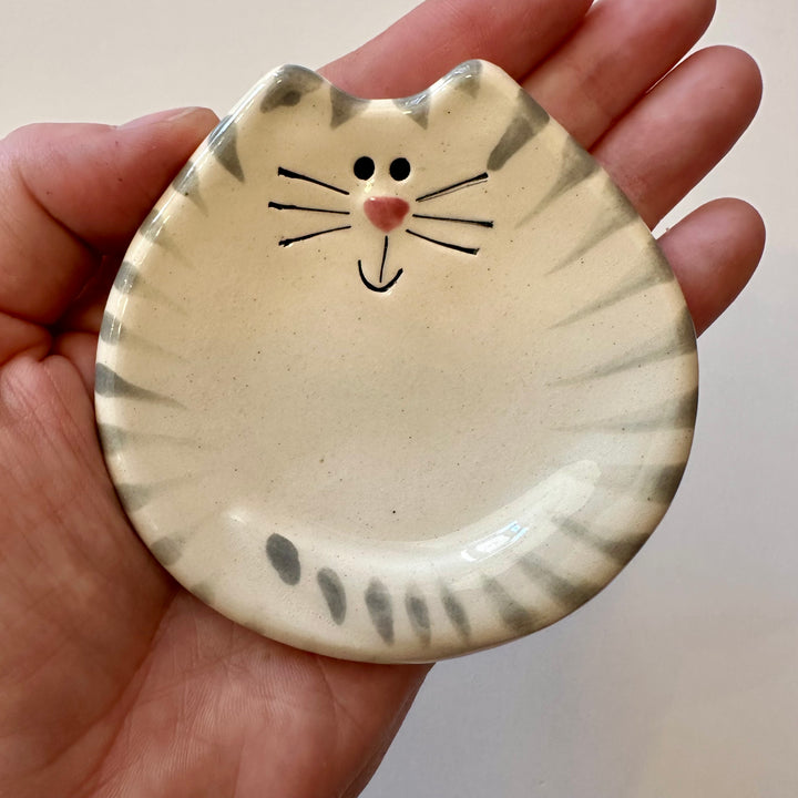 3" White with Gray Stripes Cat Dish