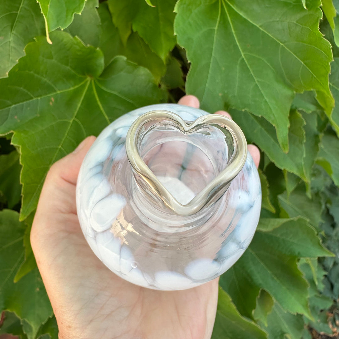 Circle of Friends Vase White Forever Friend