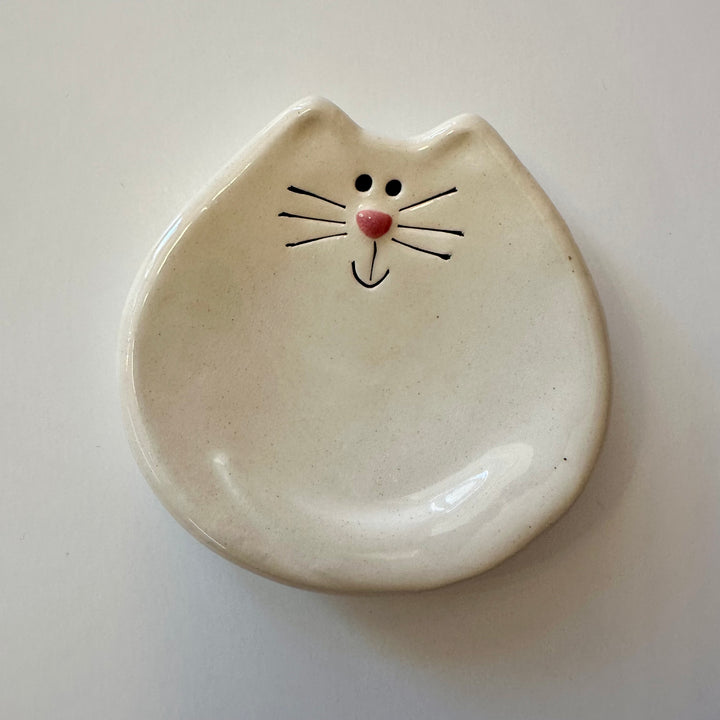 3" White Cat Dish