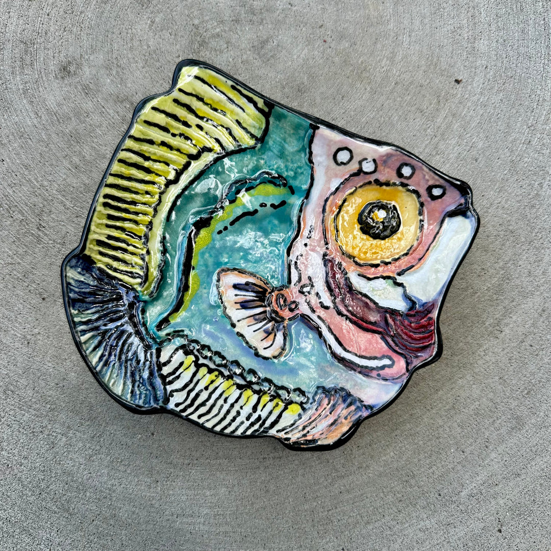 Fish Dish Large Pastel