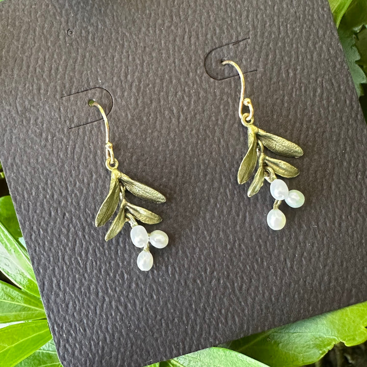 Garden Vine Dainty Wire Earrings