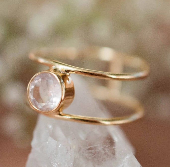 Gabriela Ring Rose Quartz Gold