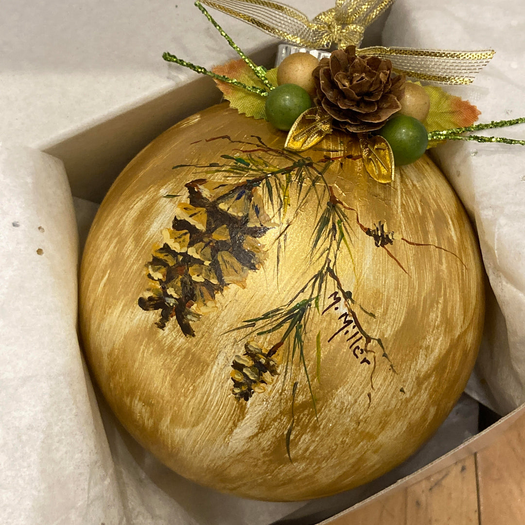 Frosted Globe Pinecones Antique Gold 1