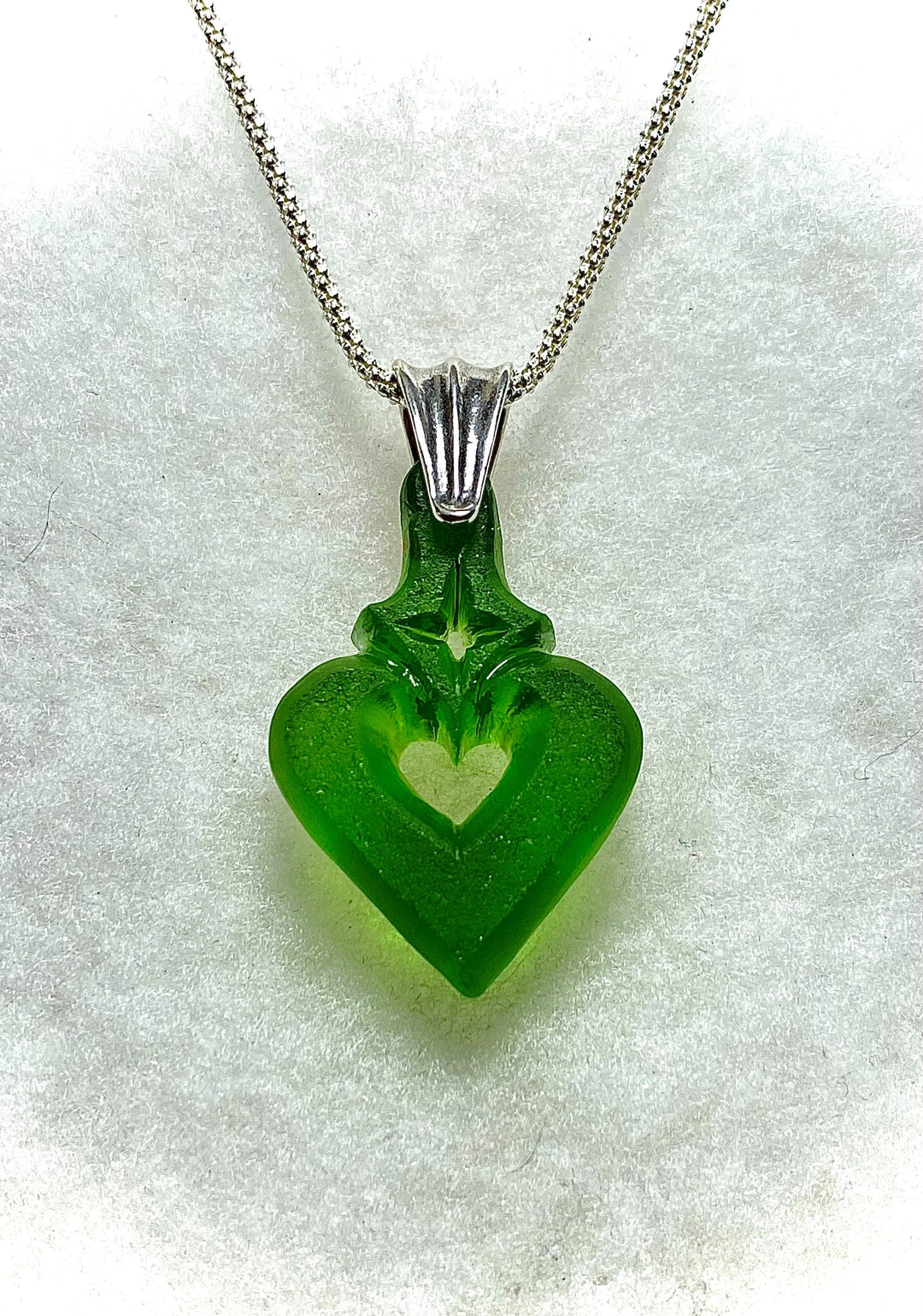 Heart and Starburst Necklace Kelly Green