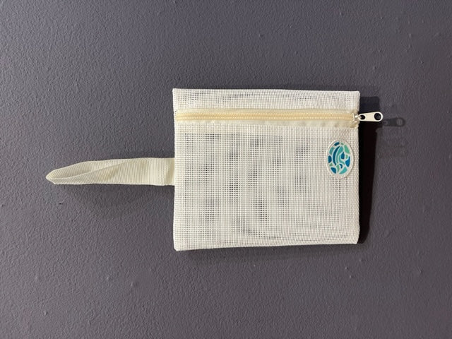 Mother Beach Mesh Wristlet Large Cream