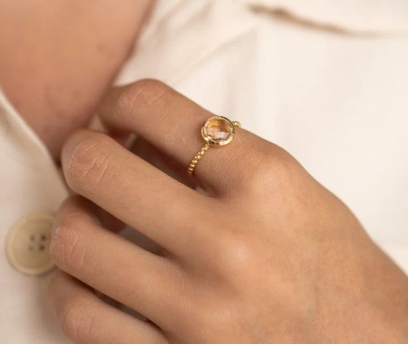 Tessy Ring Morganite Hydro Gold