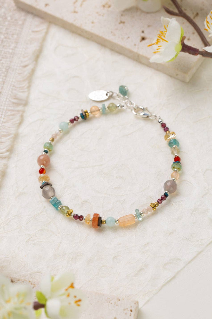Gentle Breeze Moonstone, Garnet, Apatite Simple Bracelet