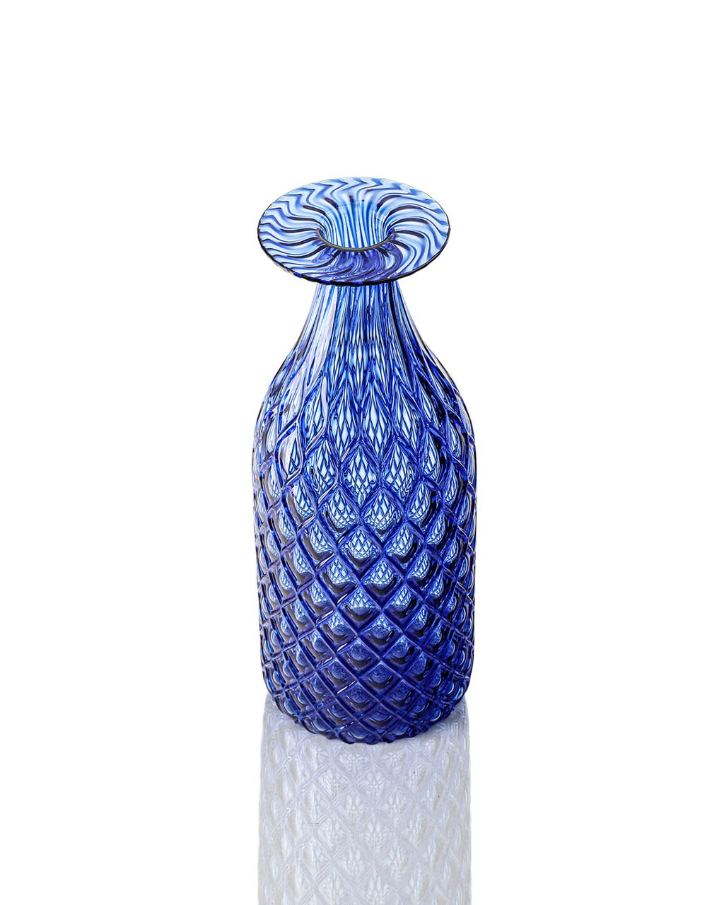 Blueberry Diamond Cut Bottle
