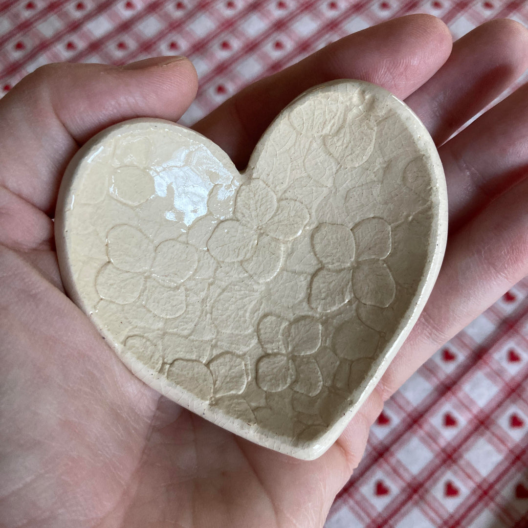 Heart Dish Small Cream